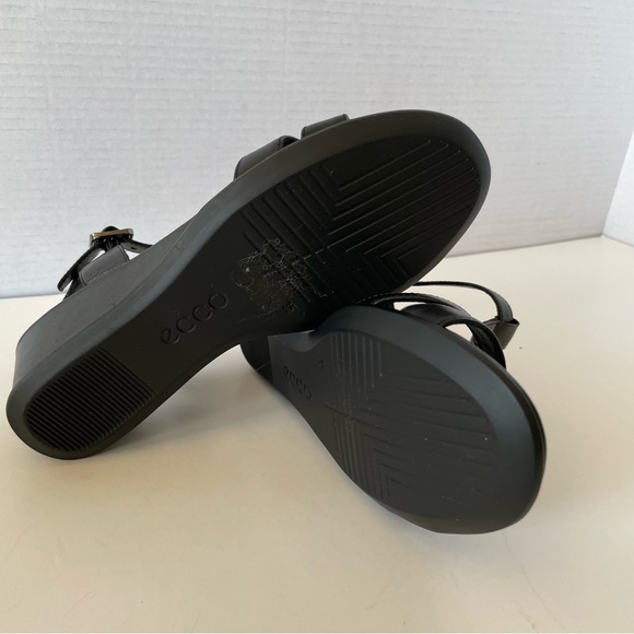 Ecco Black Leather Wedge Sandals Size 35 - Picture 10 of 14